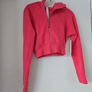Lululemon scuba full zip cropped hoodie 4 lip gloss